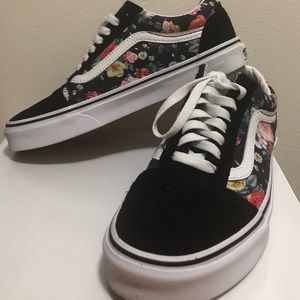 Black floral Vans